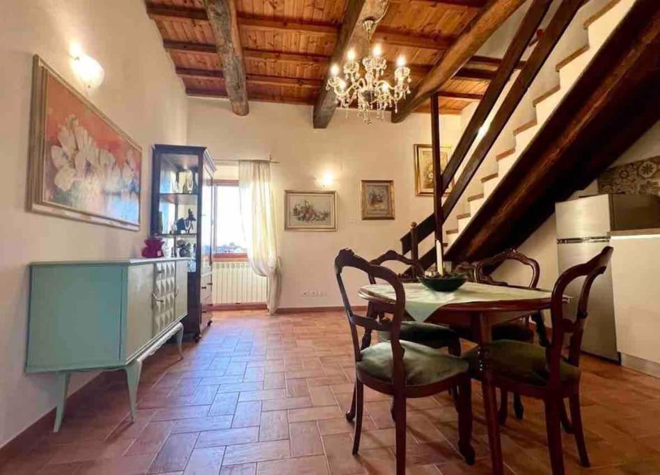 La Casina Di Nada Apartment มัสซา มาร์ตานา ภายนอก รูปภาพ