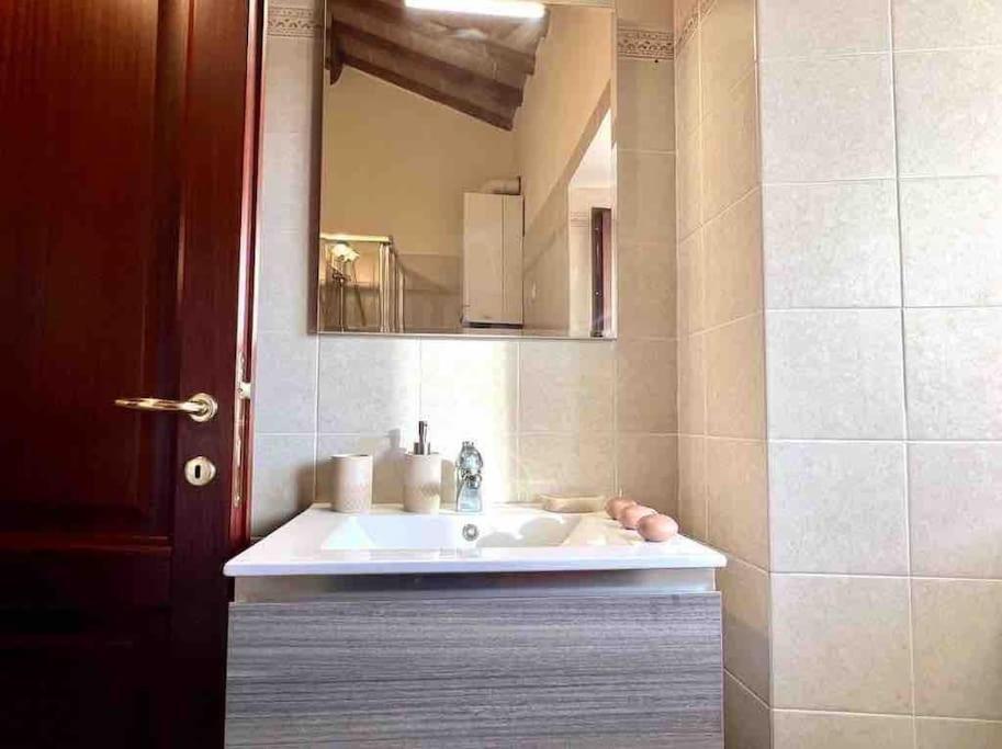 La Casina Di Nada Apartment มัสซา มาร์ตานา ภายนอก รูปภาพ